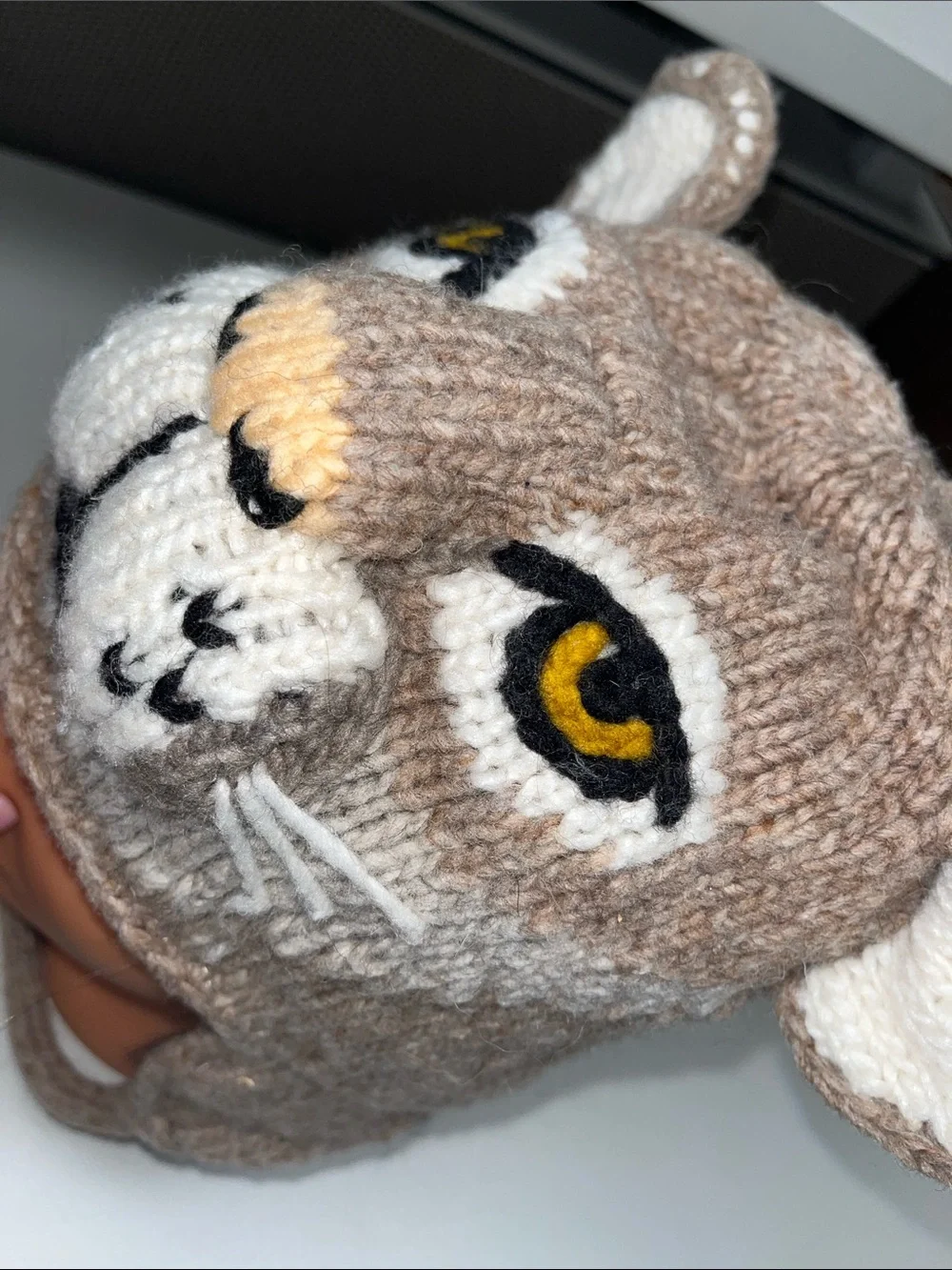 Source Unknown adult Brown and White Knit Puma / Cougar Earflap winter Hat